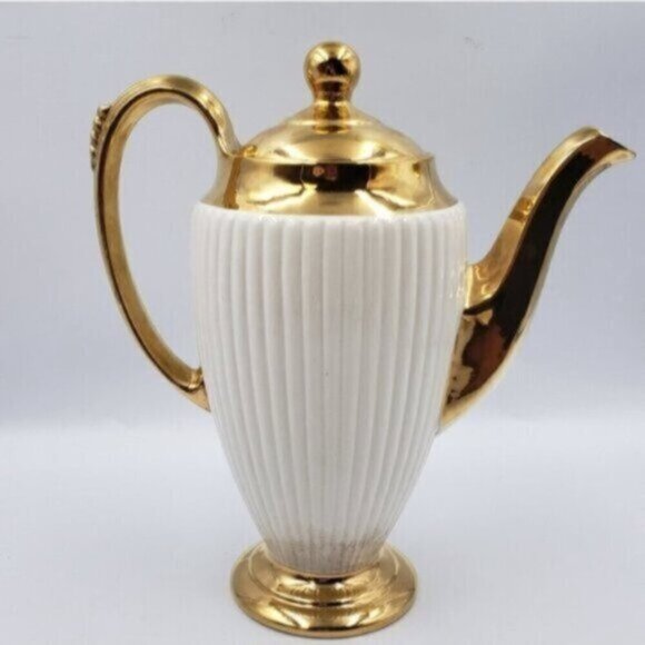 Vintage Royal Winton Grimwades Ceramic White Golden Trim Ribbed Coffee Pot - Picture 4 of 15